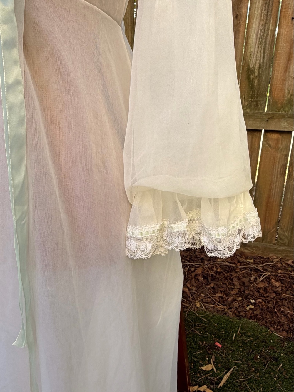 Vintage Shadowline White Sheer Nylon Peignoir Robe 1980s - Picture 7 of 16